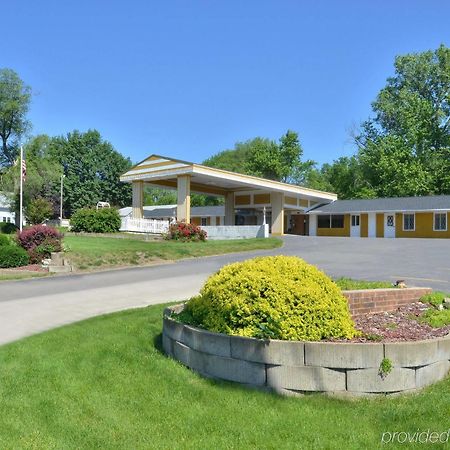 Econo Lodge Oskaloosa Exterior photo