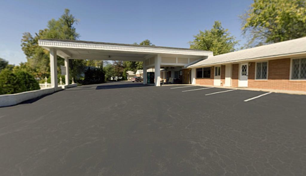 Econo Lodge Oskaloosa Exterior photo