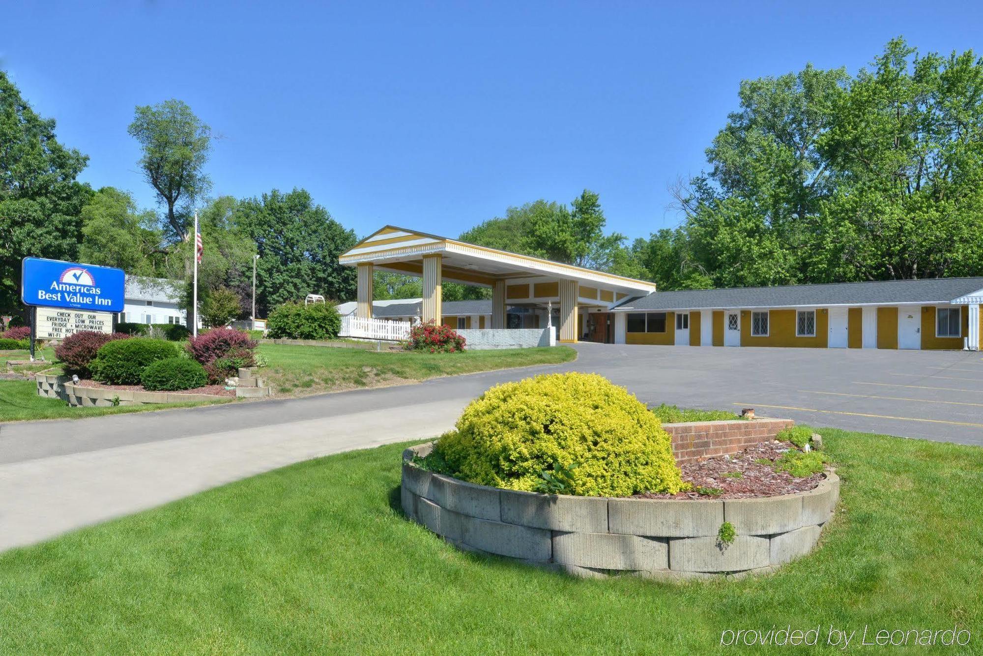 Econo Lodge Oskaloosa Exterior photo